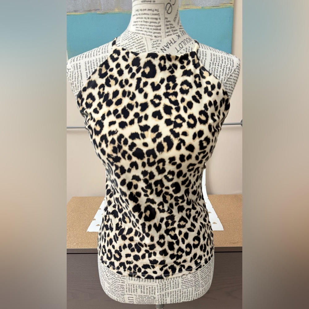 Women’s Old Navy Leopard High Neck Tankini w/ Criss Cross Adjustable Straps M